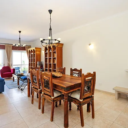 C25 - Town Center In Apartment